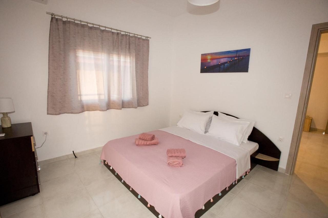 Sea Gem Apartment 1 Néoi Epivátai Exteriér fotografie